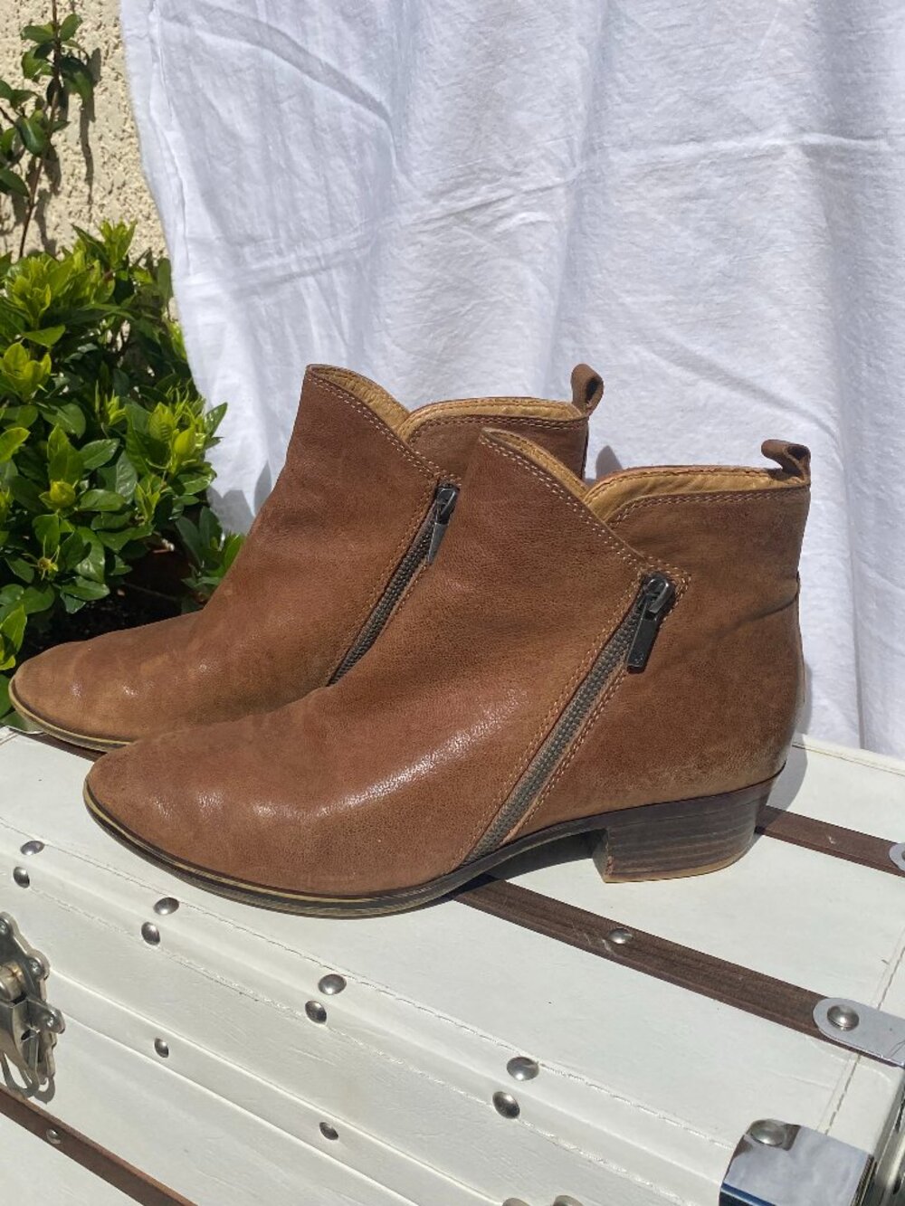 Lucky Brand Bryton Boots 9.5 Brown $23